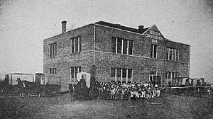 Broxton Consolidated School, Broxton, Oklahoma (1918)
