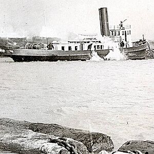 Fireboat Detroiter in River Rouge 1901
