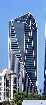 Jewel resort towers seen from Isle of Capri, Gold Coast, Queensland 01 (cropped).jpg