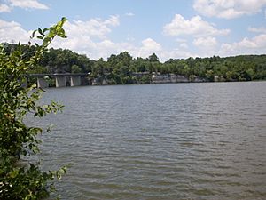 Lake Springfield dam