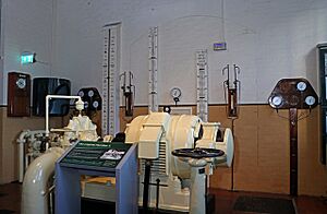 London Museum of Water and Steam - original electric pump - geograph.org.uk - 6355568