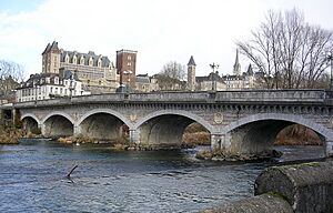 Pau pont du 14 juillet