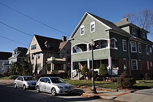 PawtucketRI QualityHill ArmisticeBlvd2