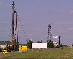 Russell oil derrick