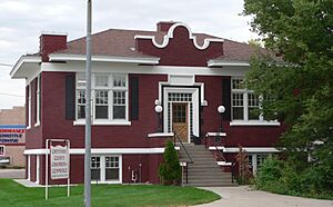 Sidney, Nebraska Carnegie library from SW 3
