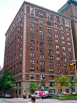 911 Park Ave NYC