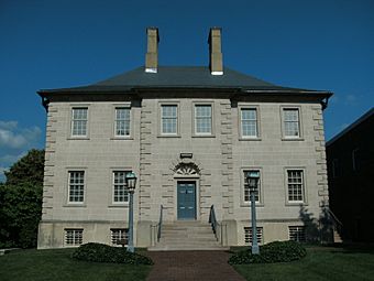 Carlyle House in 2009.jpg