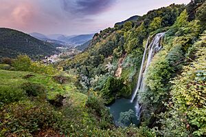 Cascata di Terni (durante l'orario odierno di chiusura serale)