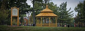College Green Park Gazebo