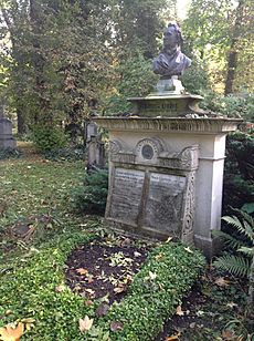 Grab von Justus von Liebig