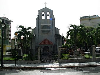 IMG 2980 - Holy Trinity Church in Barrio Cuarto in Ponce, PR.jpg
