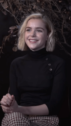 Kiernan Shipka in 2018 - 2.png