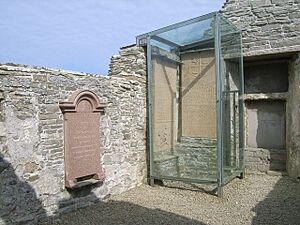 Pierowall Lady Kirk - tomb of Helen Alexander (1676) - geograph.org.uk - 953511