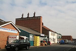 Russell Fish Smoking and Processing Factory on Riby Street, Grimsby (geograph 4394169)
