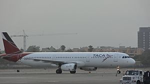 TACA Airlines A321 LAX