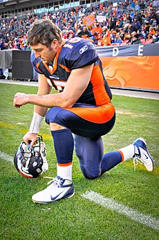 Tim Tebow Tebowing