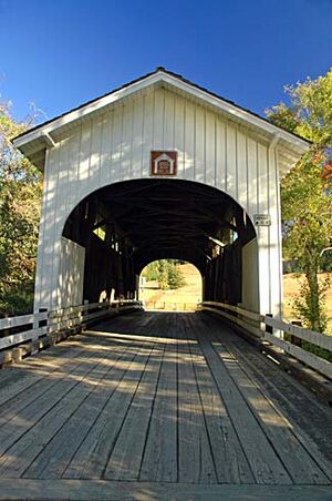 Harris Covered Bridge (Benton County, Oregon scenic images) (benD0023)