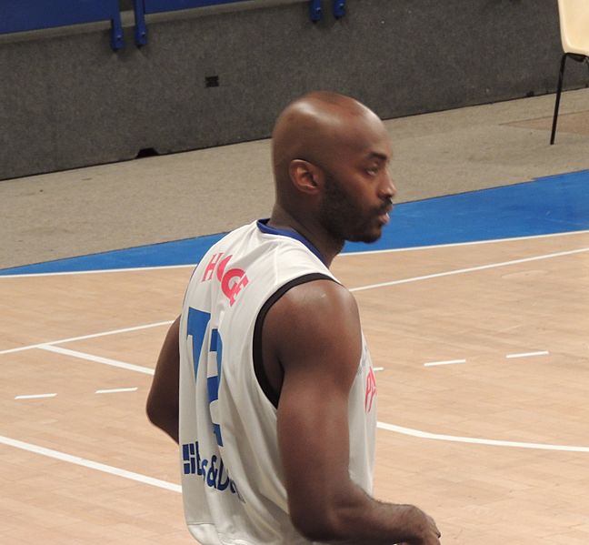 Julius Hodge with Paris-Levallois