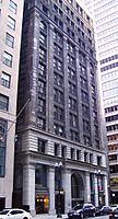 New York Life Building 37-43 South Lasalle Street from north
