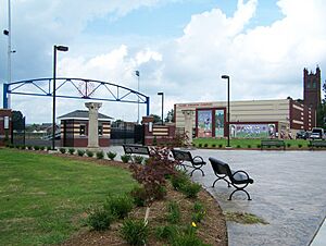 PHS SportComplex Murals HRoe 03
