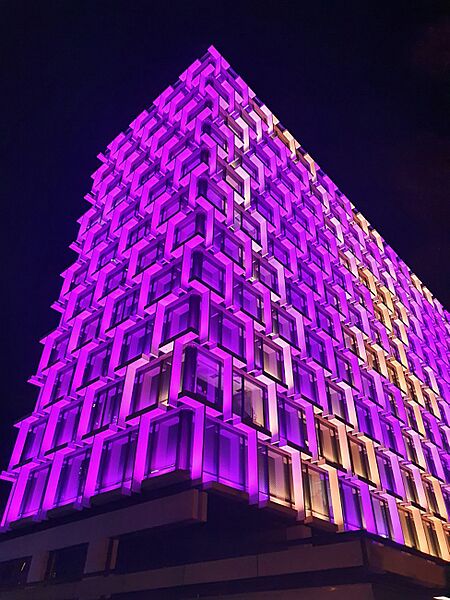 Platinum Jubilee- Council House, Perth