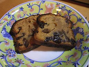 Pound cake (with raisin)