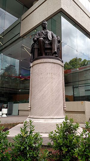 Samuel Spencer Statue.jpg