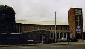 St John, Shirley - geograph.org.uk - 1514013