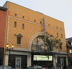 Theatre Corona 02