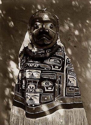 Tluwulahu-Costume