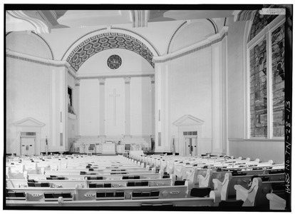 VIEW OF NAVE, FROM NORTHEAST - First Presbyterian Church, McCallis Avenue and Douglas Street, Chattanooga, Hamilton County, TN HABS TENN,33-CHAT,4-13