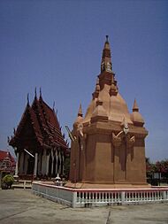 Yasothon Victory Wat Chedi 30