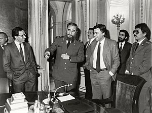 Felipe González junto a Fidel Castro, Daniel Ortega y Alfonso Guerra en el palacio de la Moncloa. Pool Moncloa. 16 de febrero de 1984