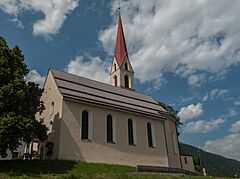 Häselgehr, katholische Pfarrkirche heilige Martin Dm64094 foto4 2014-07-25 15.30
