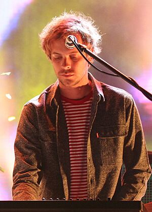 Jay Watson with Tame Impala Red Rocks 08.31.16 (28770038474) (cropped).jpg