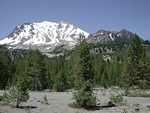 Lassen Peak and Crescent Crater (15299274301)