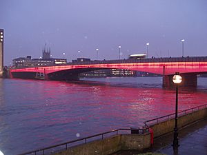 London Bridge Illuminated.jpg