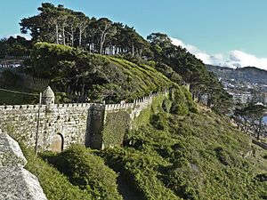 Monterreal - Baiona Murallas