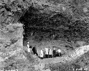 Officials at Marmes Rockshelter