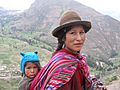 Quechuawomanandchild