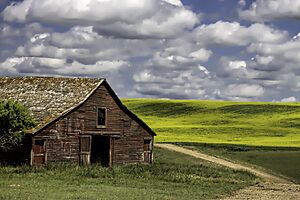 Red Barn (9242561429).jpg