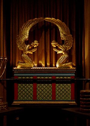 Royal Arch Room Ark replica 2