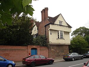 Salisbury House