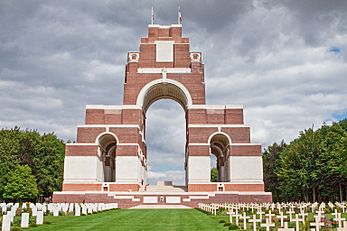 Thiepval Anglo-French Cemetery -13