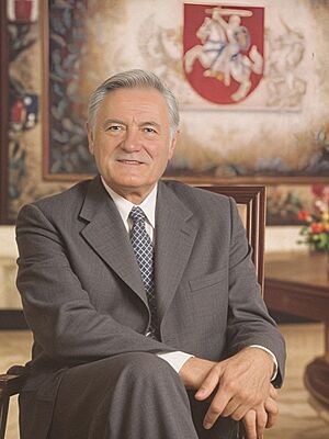 Valdas Adamkus portretas.jpg