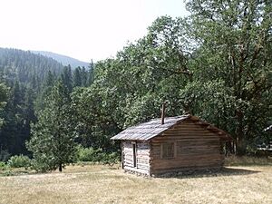 Zane Grey Cabin 6 - Galice Oregon