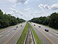 2021-07-15 14 15 02 View south along Interstate 295 (Camden Freeway) from the overpass for Chapel Avenue in Cherry Hill Township, Camden County, New Jersey