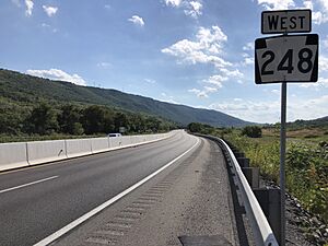 2022-08-08 16 28 56 View west along Pennsylvania State Route 248 (POW-MIA Remembrance Highway) west of the exit for Palmerton in Palmerton, Carbon County, Pennsylvania