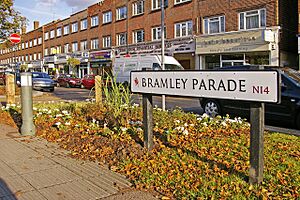 Bramley Parade, N14 - geograph.org.uk - 1024197.jpg