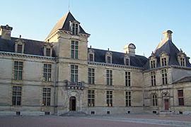 Château des ducs d'Épernon à Cadillac-sur-Garonne